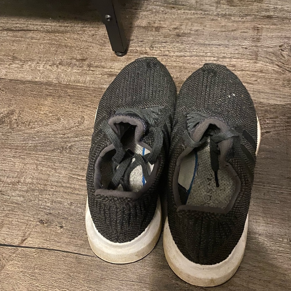 Adidas swift run